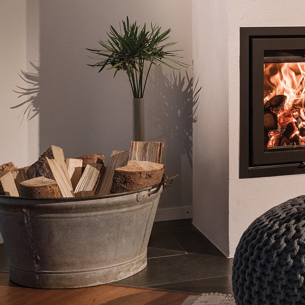 Wie lagere ich Brennholz richtig?